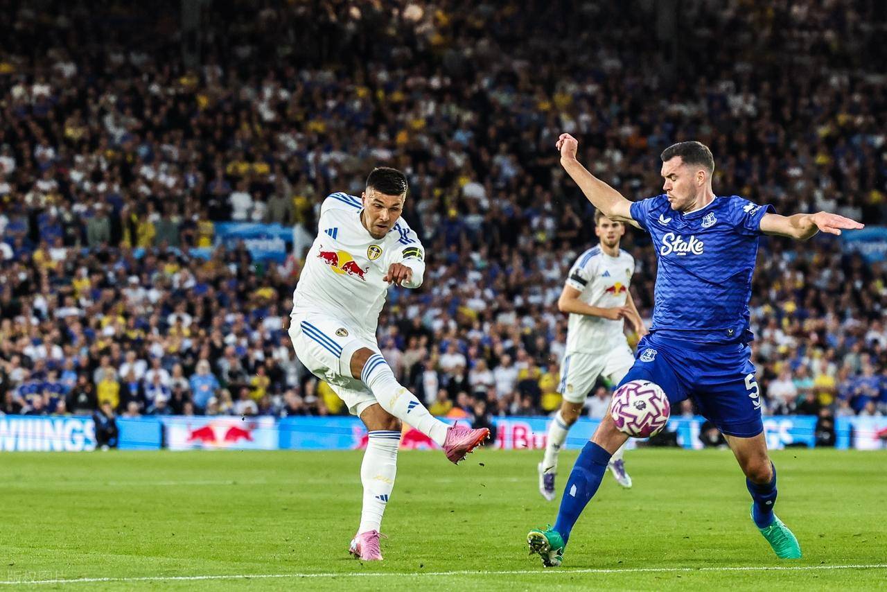 2021赛季英超积分榜出炉,曼城领跑!皇马蝉联西甲榜首,拜仁榜首!曼联、巴萨疲软表现着实令人意外的简单介绍 2021赛季英超积分榜出炉,曼城领跑!皇马蝉联西甲榜首,拜仁榜首!曼联、巴萨疲软表现着实令人意外的简单介绍