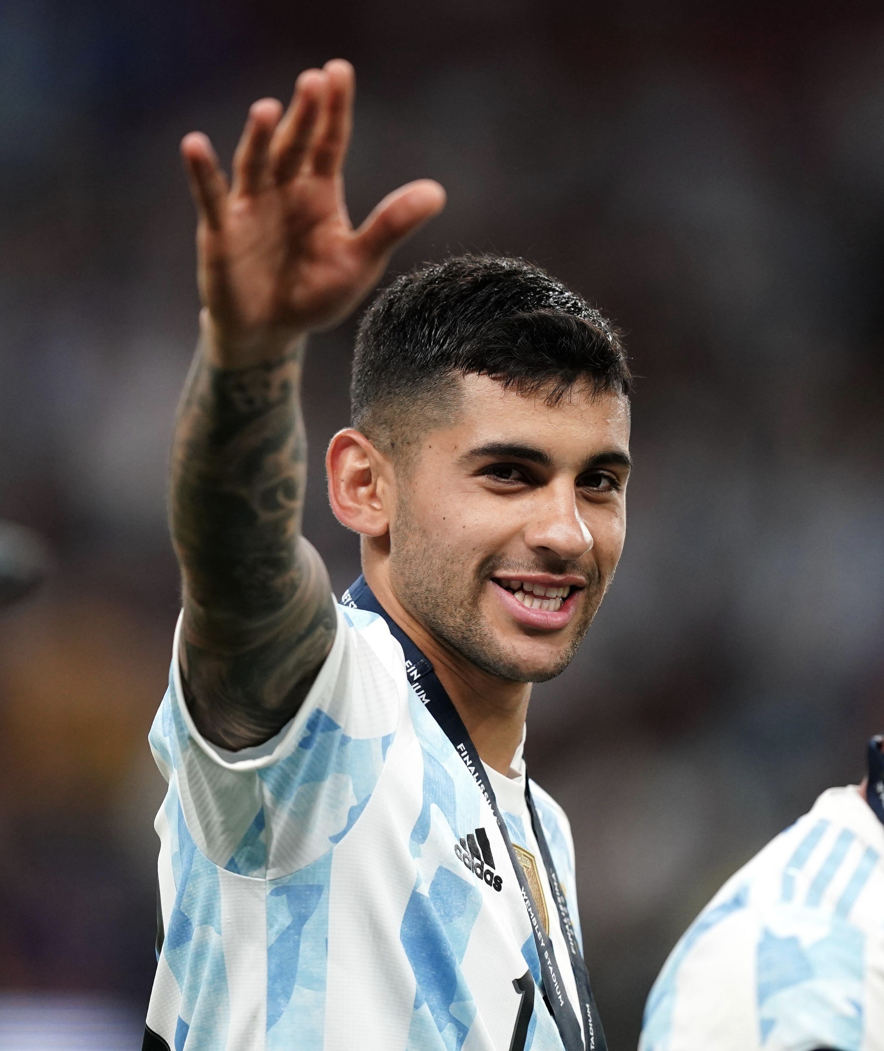 关于梅罗梅开二度，尤文图斯尴尬落败的信息