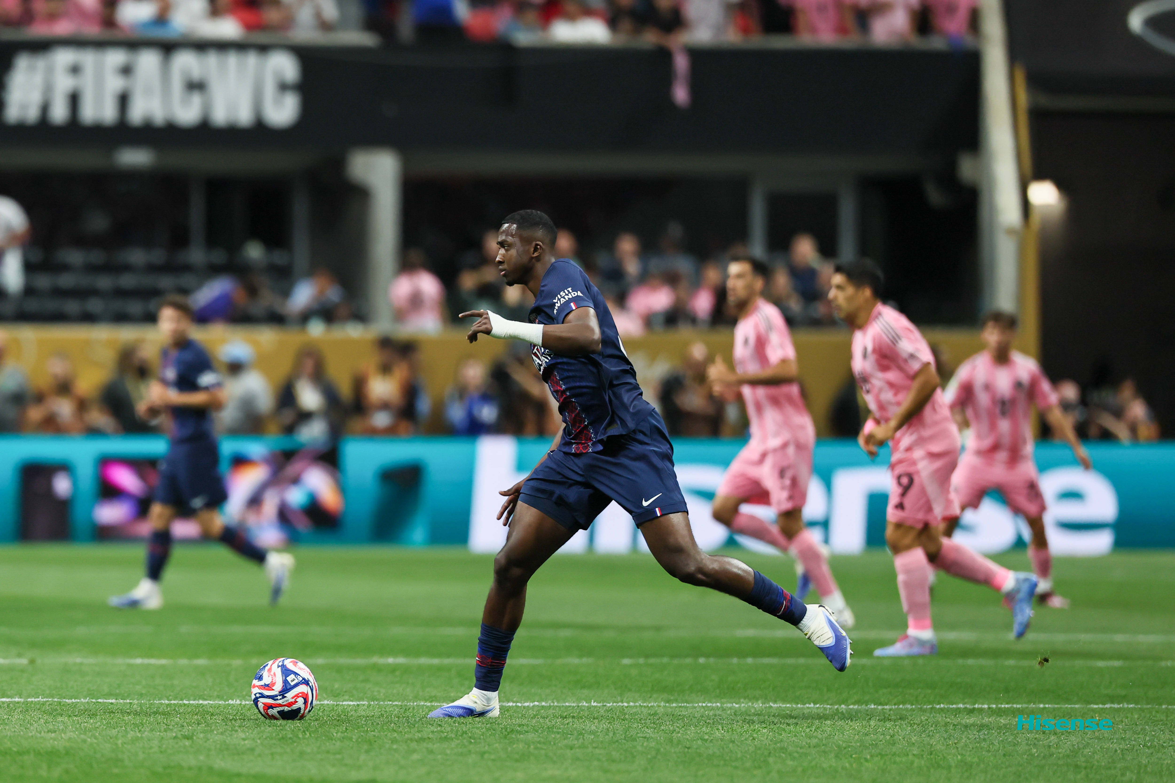 关于世界级足球赛事即将揭开面纱的信息 关于世界级足球赛事即将揭开面纱的信息