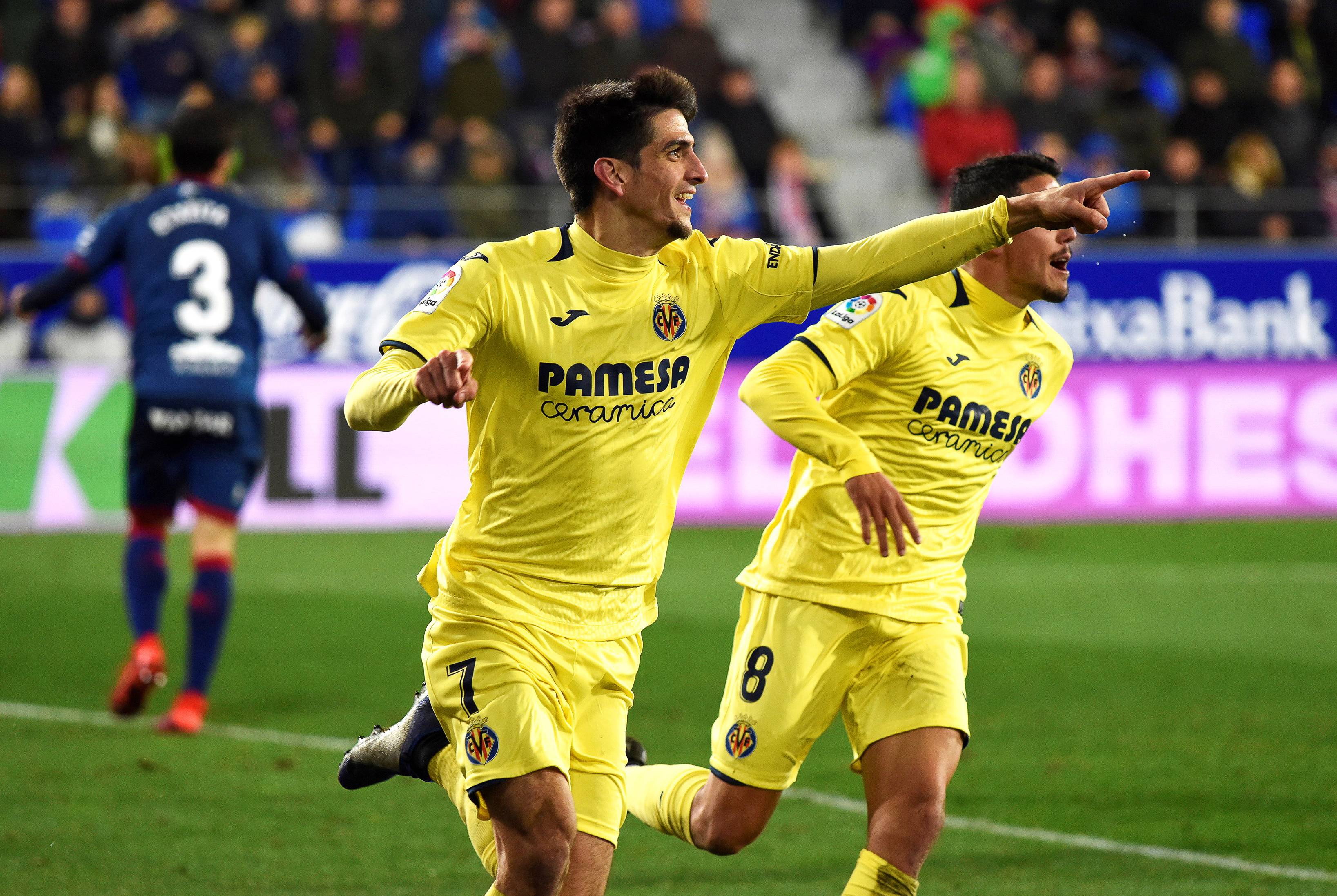 阿尔梅里亚不敌塞比利亚，保级形势严峻