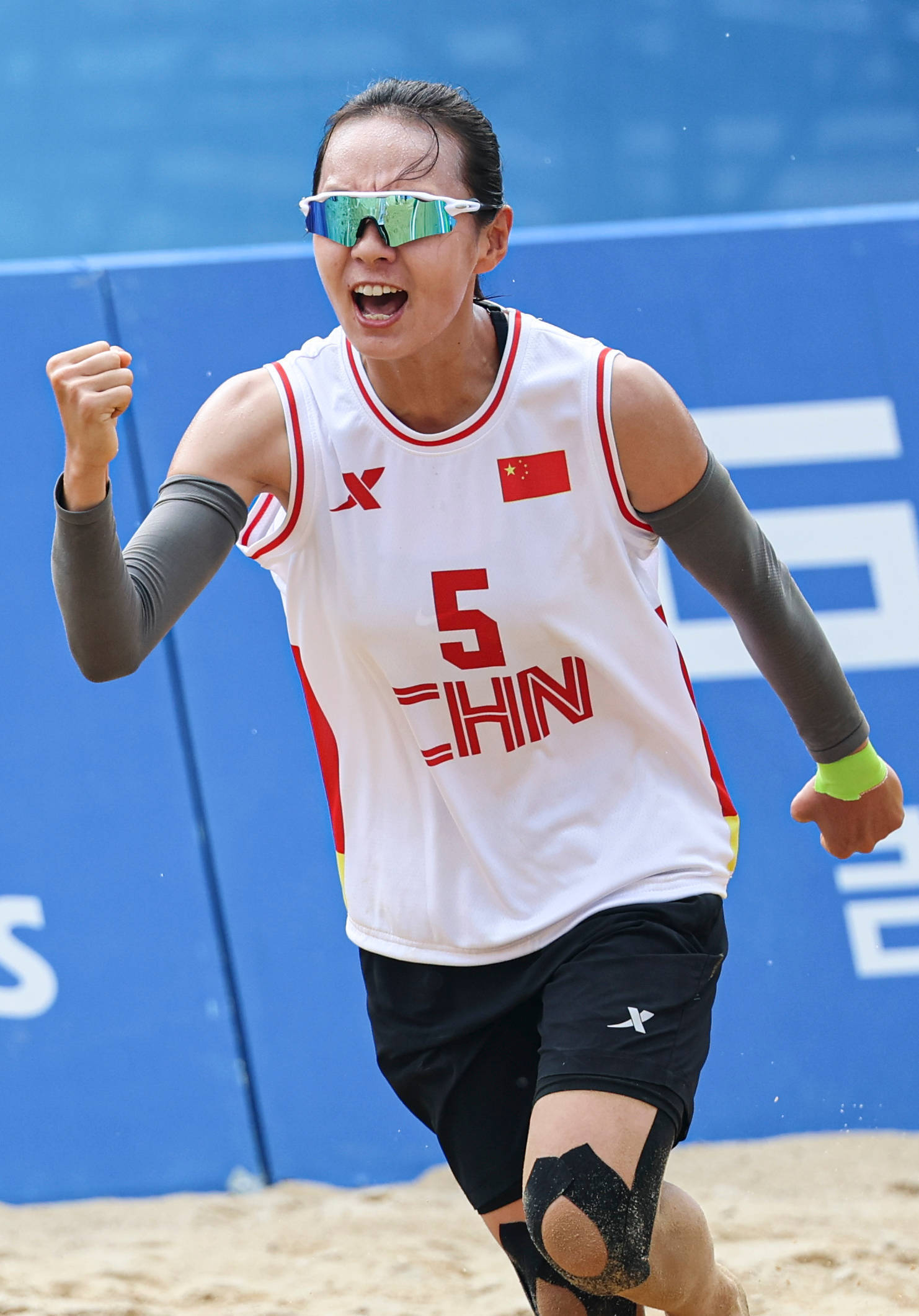 关于选手本色出战，超越自我创造佳绩的信息