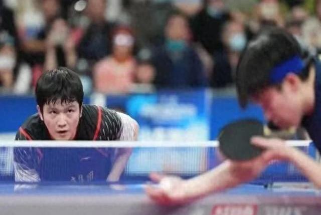 关于紧张对决热度四射，胜负悬念令人期待的信息