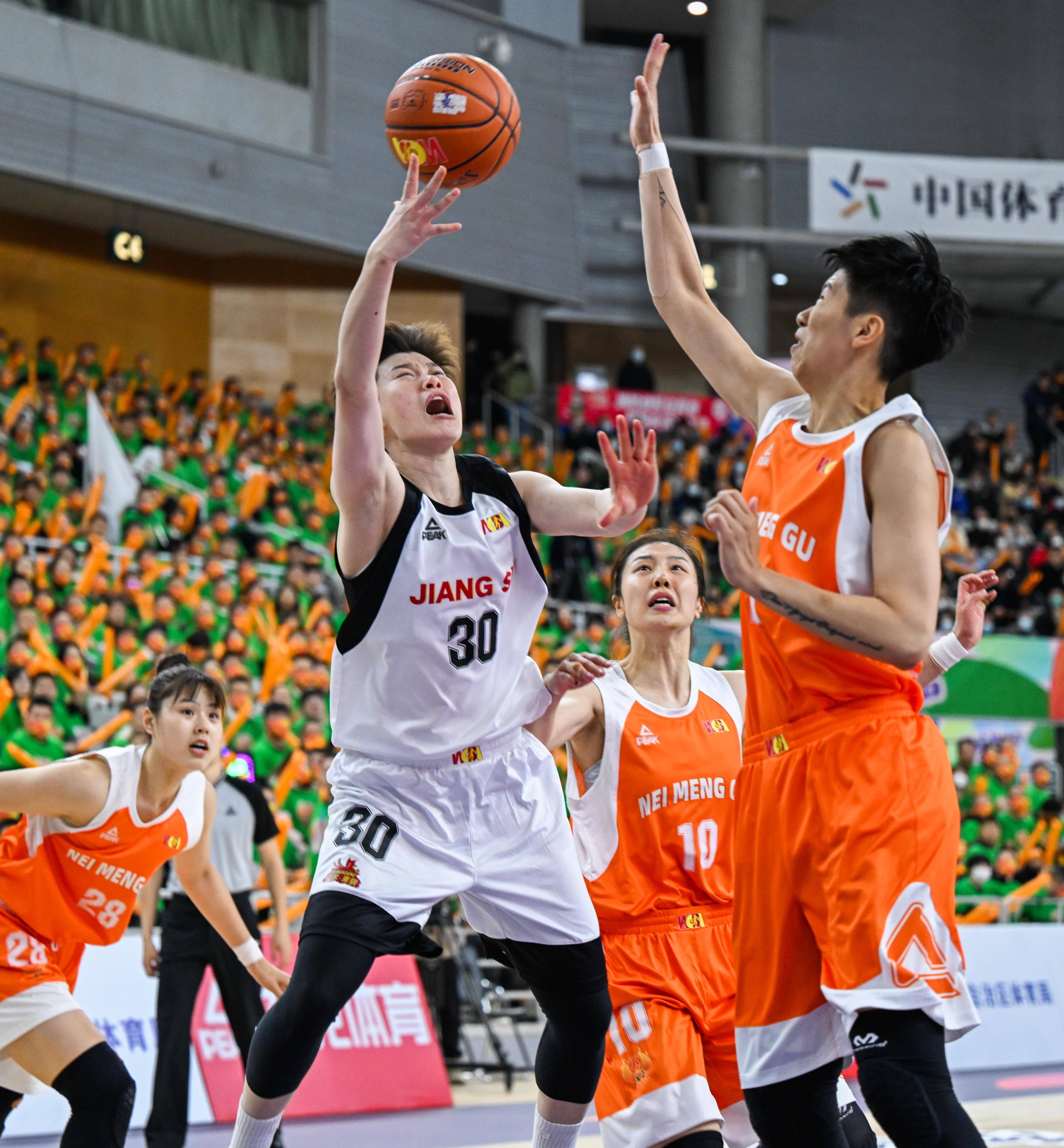 同乐城亚洲官网-篮球赛事一触即发，球员们积极备战的简单介绍