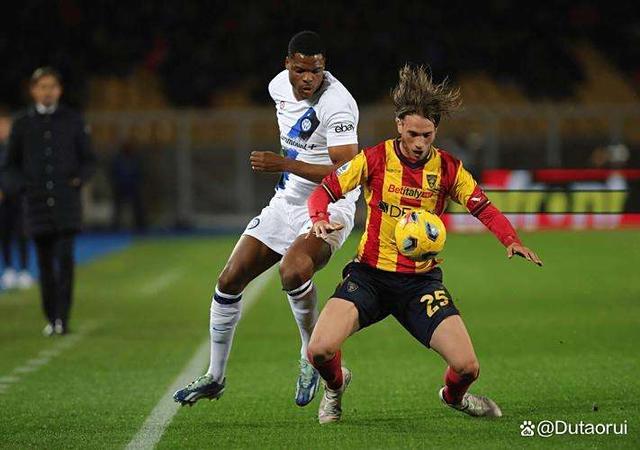 同乐城中国官网-AC米兰遭遇主场不胜，球迷心情低落的简单介绍