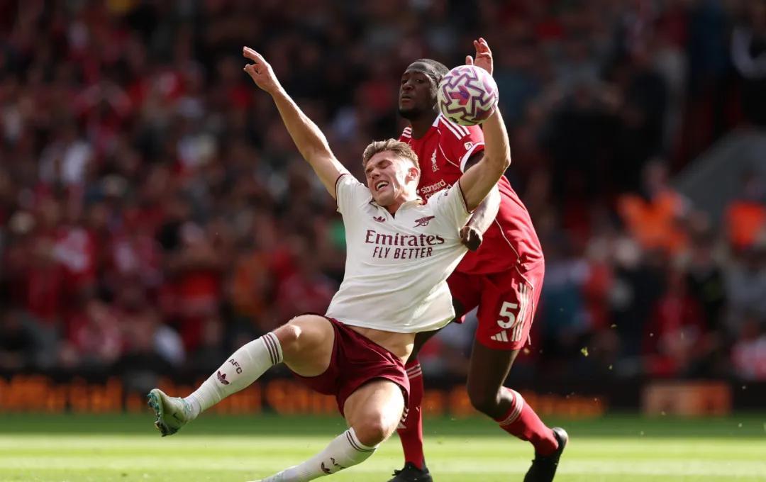 阿森纳客场失利,挑战重重 阿森纳客场失利,挑战重重